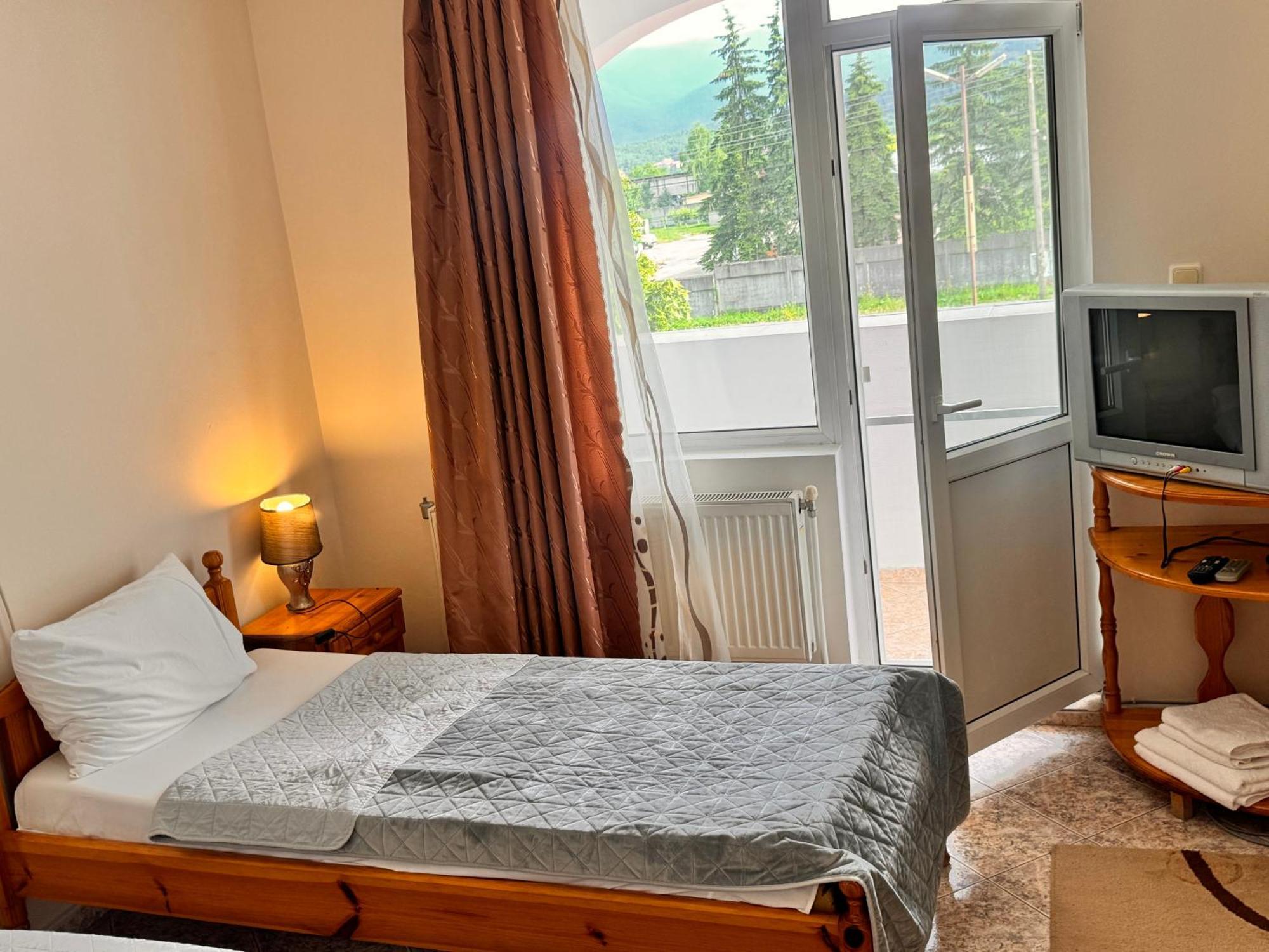 Motel International Берковиця Екстер'єр фото
