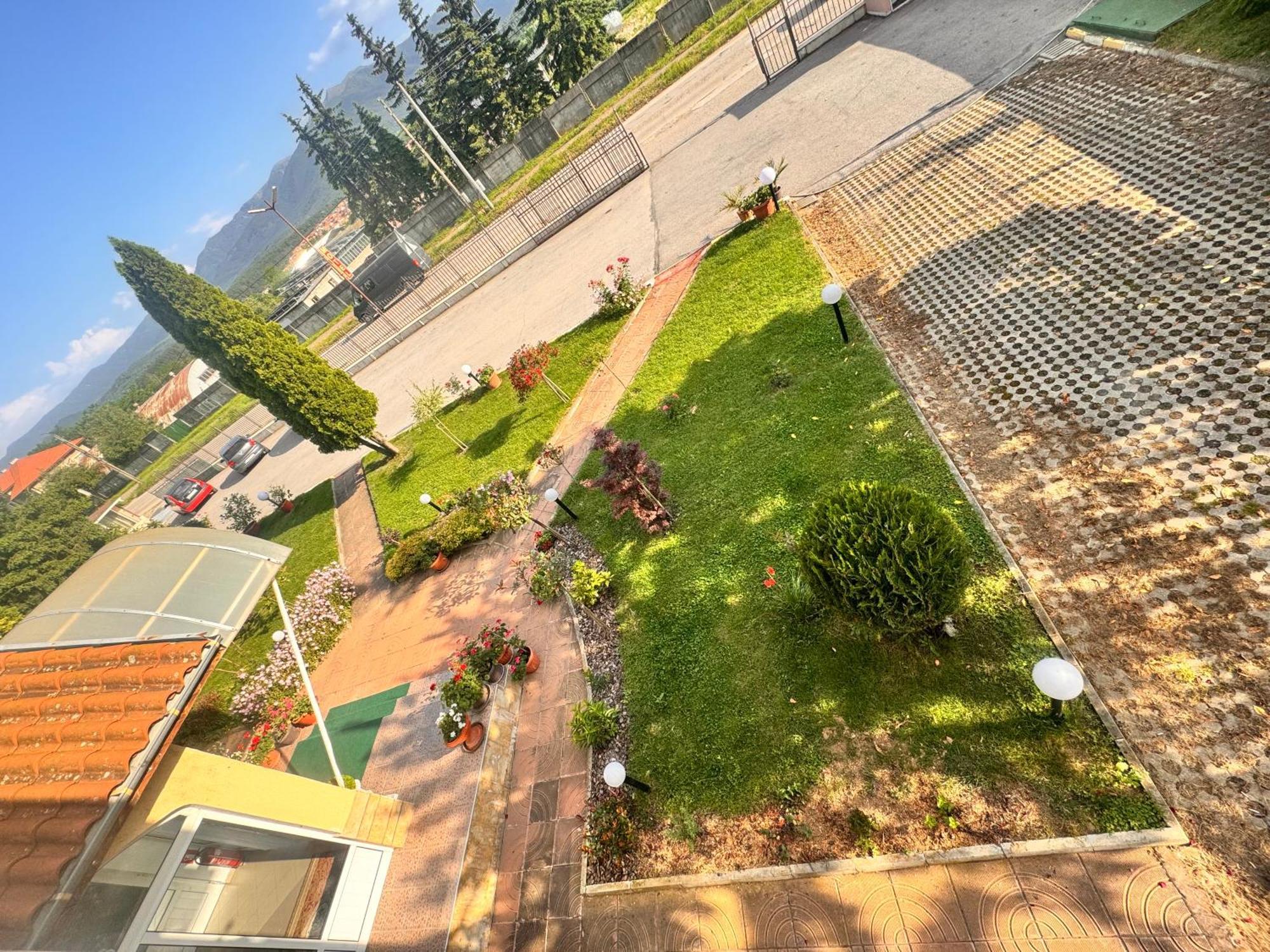 Motel International Берковиця Екстер'єр фото